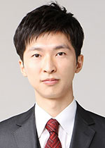 内田 英亮